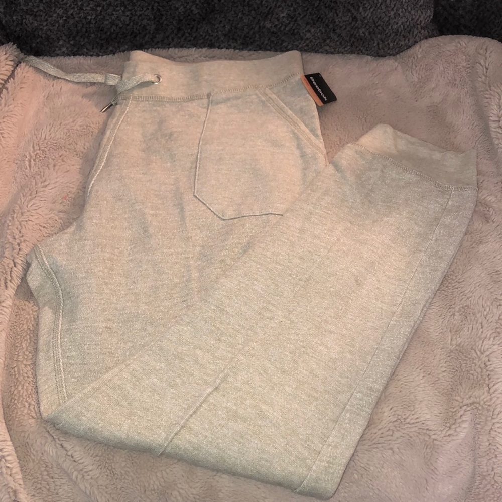 NWT Reebok French Terry Slim Cuff Pants, XL